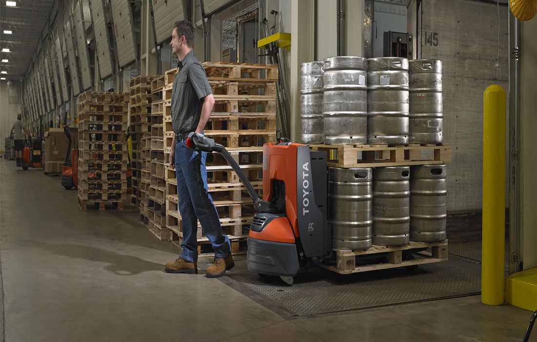 Toyota Electric Pallet Jack